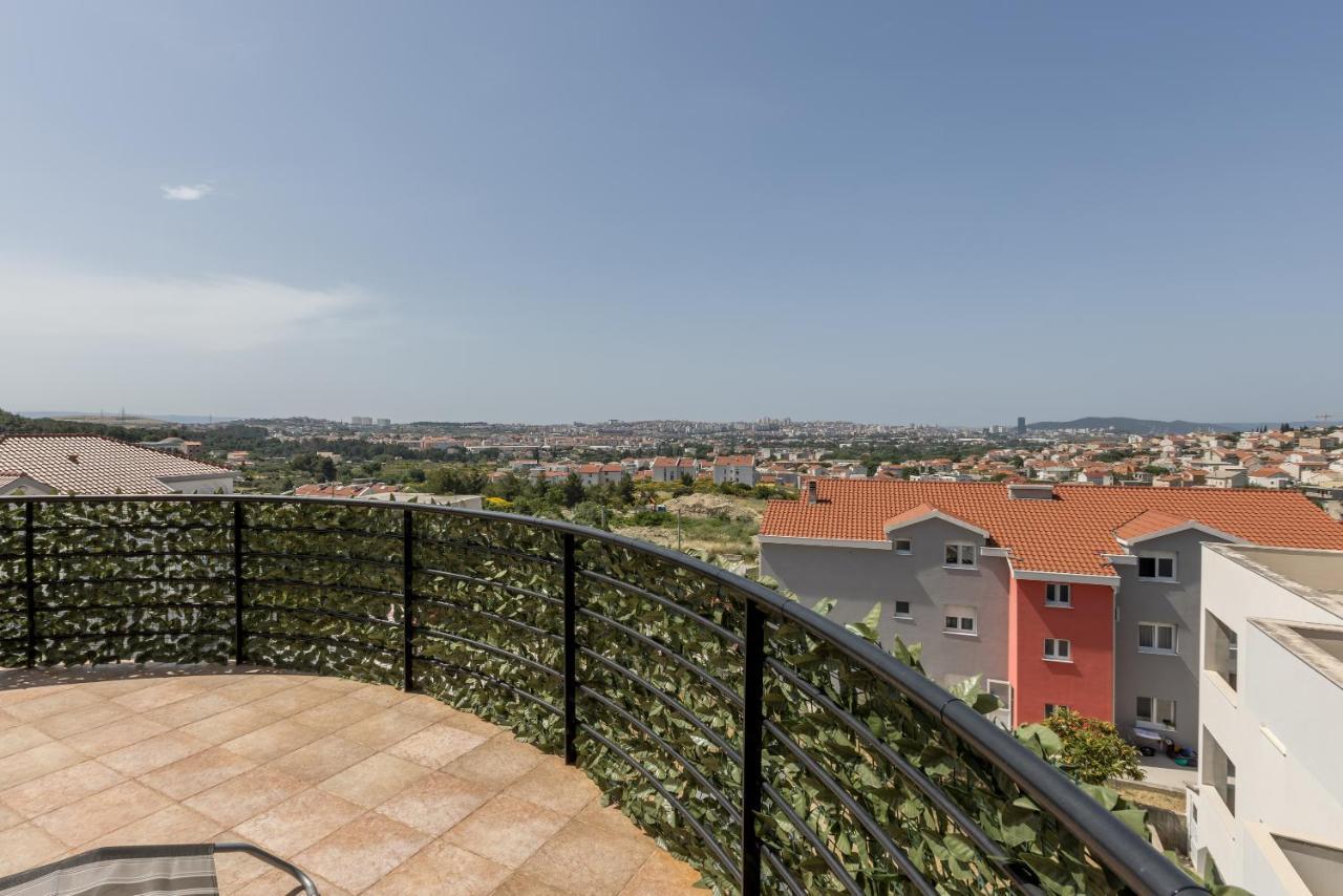 Clissa Villa